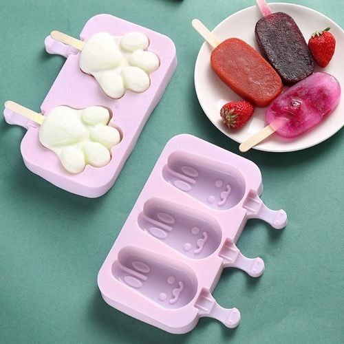 के बारे में नवीनतम कंपनी समाचार What is Silicone Ice Cube Mold ？