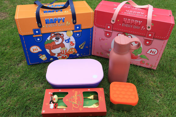 अच्छी कीमत Christmas Silicone Lunch Gift Set – Foldable Bento Box, Stainless Steel Water Bottle, Food Storage Bag & Festive Cutlery | Eco-Friendly Holiday Tableware Bundle ऑनलाइन
